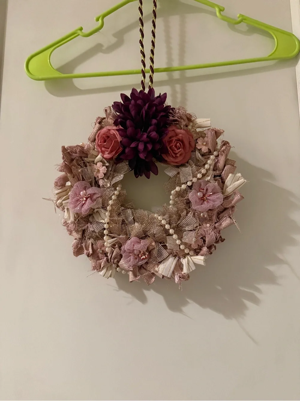 Floral Fabric Mini Wreath Hanging Accessory - Mauve